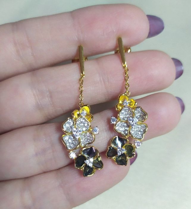 Новые комплекты из серебра высшего качества