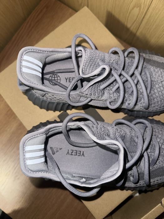 Adidas Yeezy Boost 350 V2