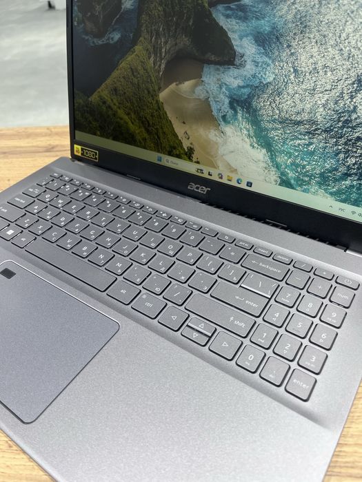 Ноутбук Acer Aspire 5