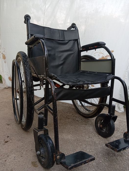 Коляска инвалидная . Коляска ааааааааааа