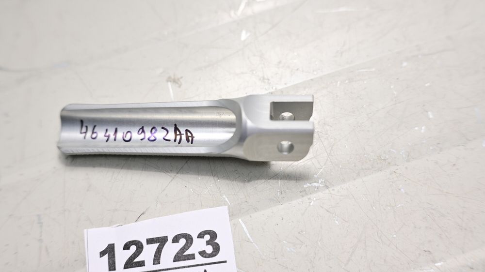 Scarita Peg Fata Dreapta Ducati Streetfigher V4 2018 - 2024