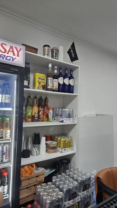 Продается мини кофейня внутри автосалона