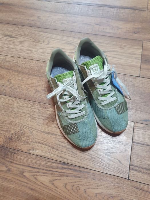 Vând Adidas Retropy