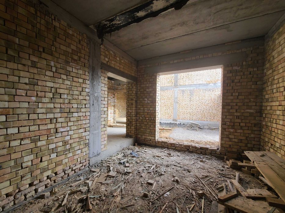 Юнусобод тумани Хасанбойда уй сотилади