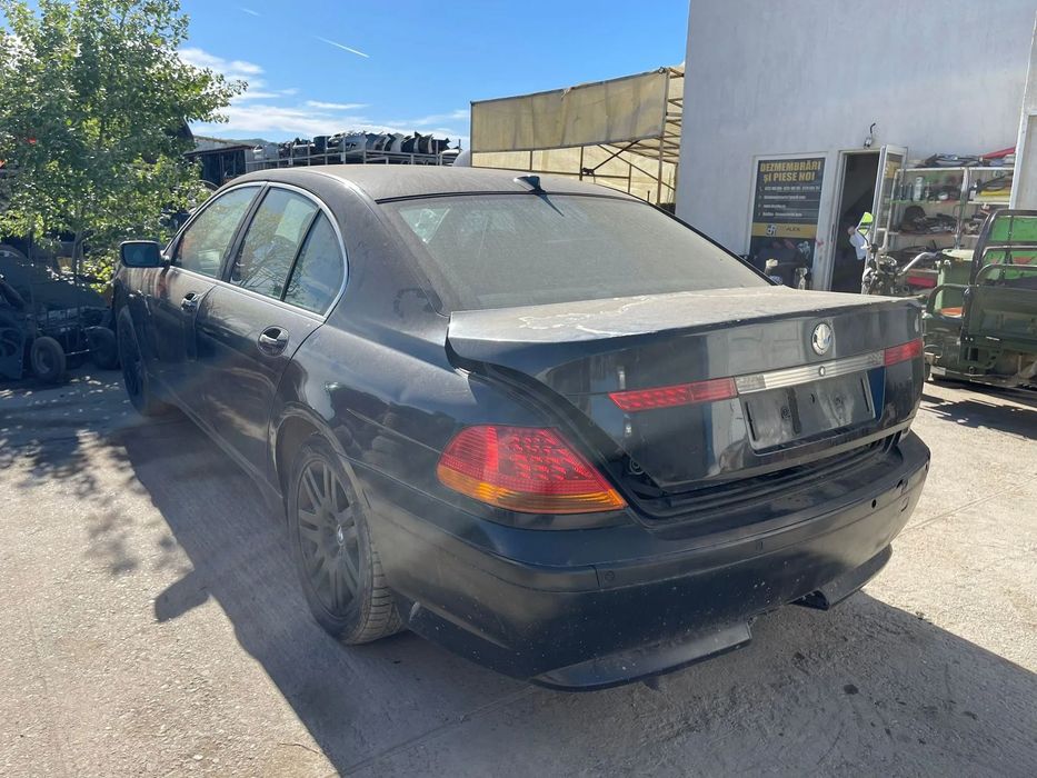 Dezmembrari BMW Seria 7 E65 / 4.4i / Benzina