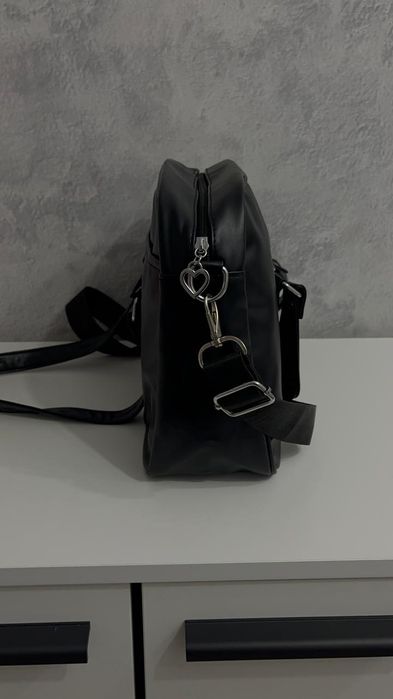 Сумка     черная