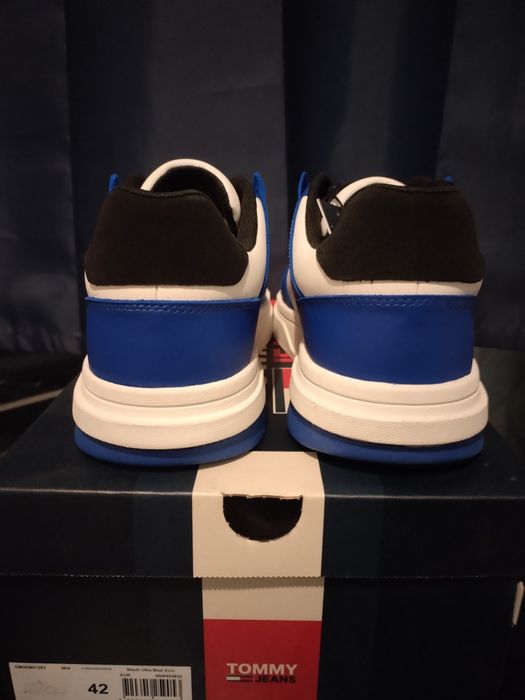 Tommy Hilfiger сникърси 41,42,44,45 номер