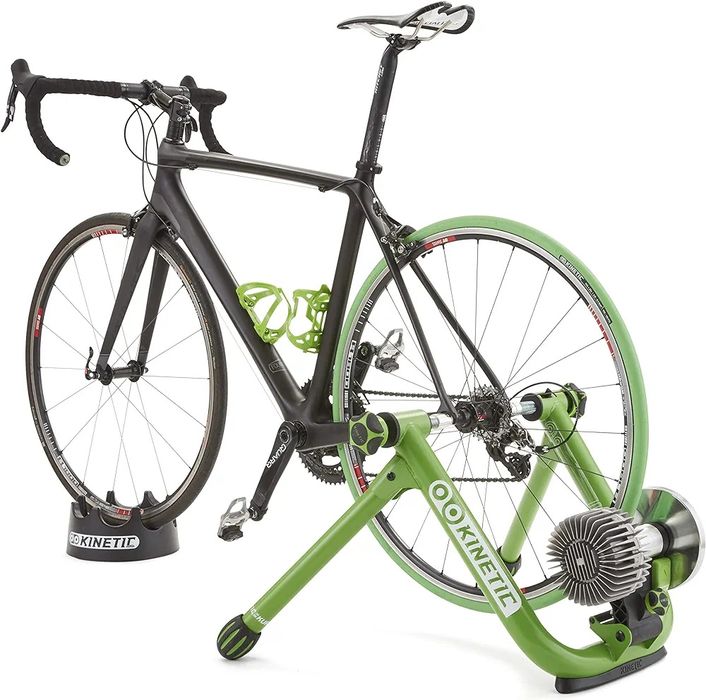 Trainer Kinetic Road Machine Smart