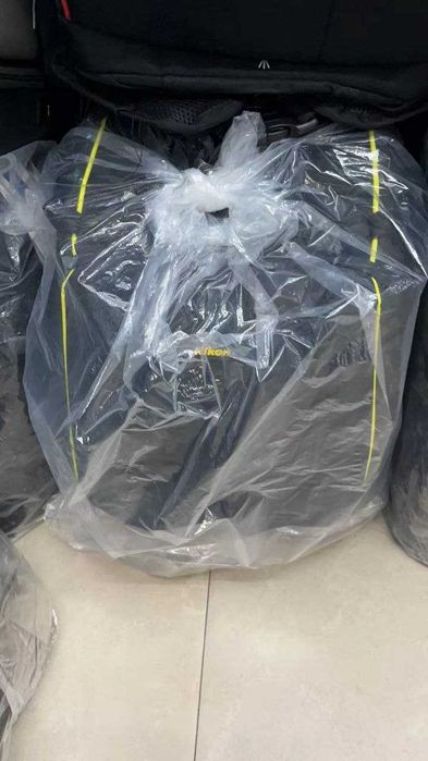 Canon sumka kameralar uchun