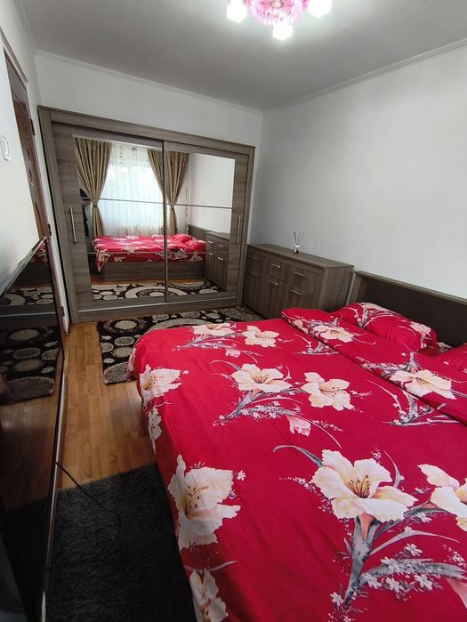Închiriez apartament cu 2 camere zona Catanga