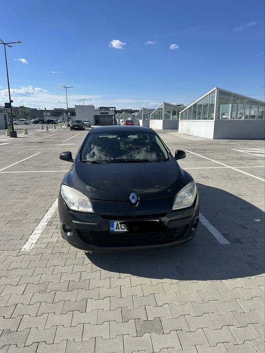 RENAULT Megane