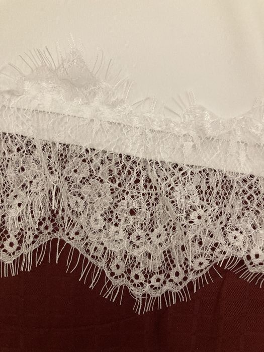 Тениска с дантела s-m