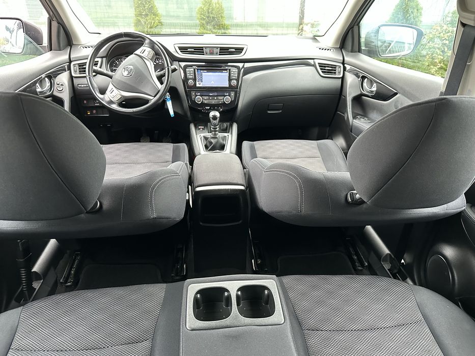 NISSAN QASHQAI Tekna an 2014/1.6Dci-131cp/Navi/Climă/Nr.Roșii/ INTACT!