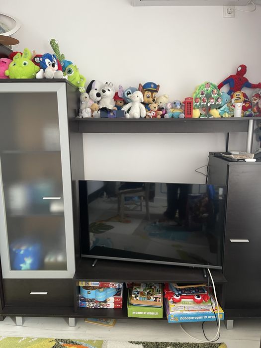 Секция, гардероб, скрин и ракла