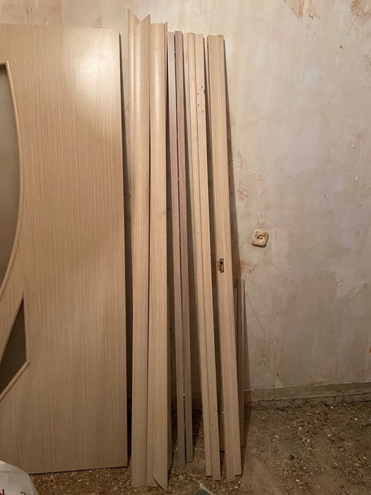 Двери межкмонотные