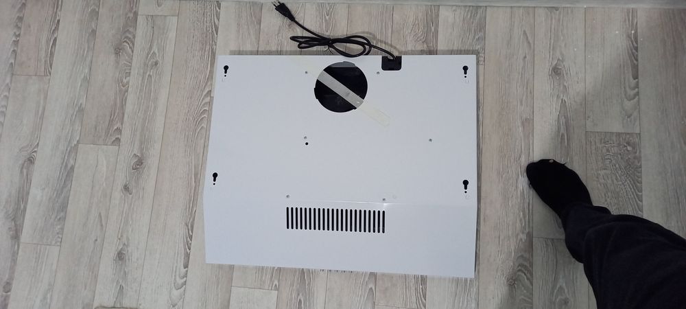 Кухонная вытяжка