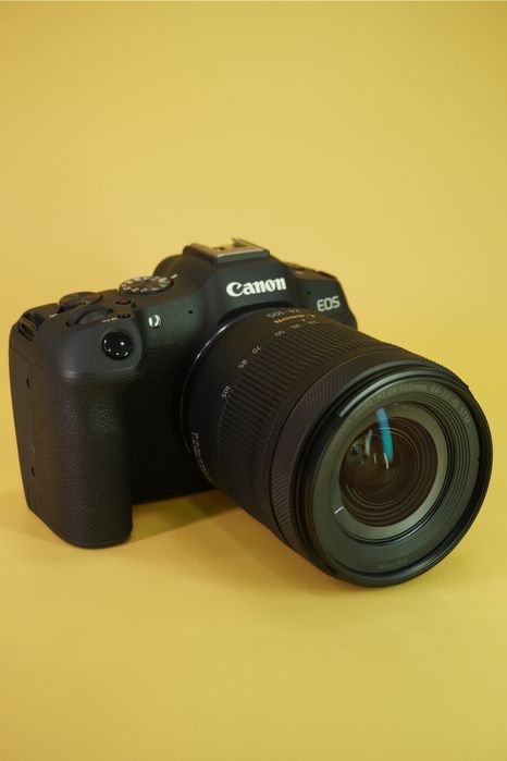 Canon eos R8 24-105mm STM yengide