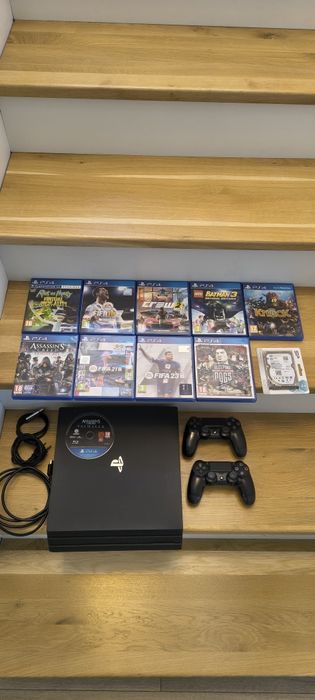 PS4 PRO memorie 1 TB