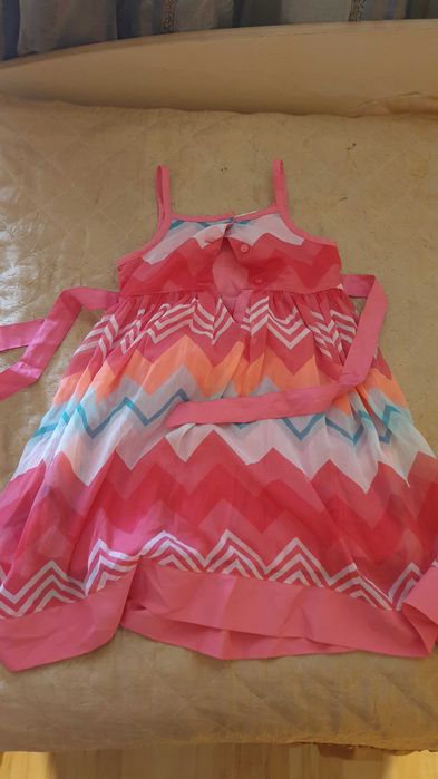 Детска Рокля H&M за момичета 4-5 г.