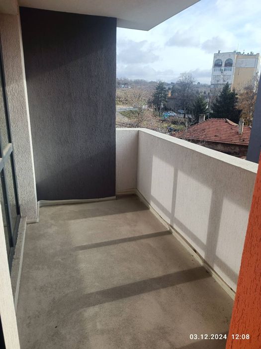 Продава се Двустаен апартамент в Търговище, Център - 62 кв.м за 1193 €/кв.м - Снимка #11