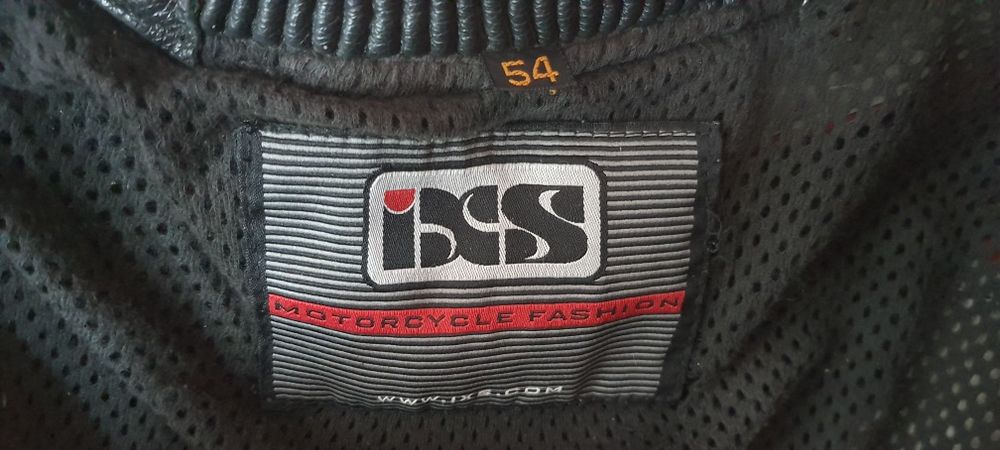 Costum combinezon moto piele IXS marimea 54