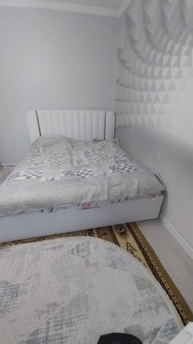 Продам новую двуспальную кровать