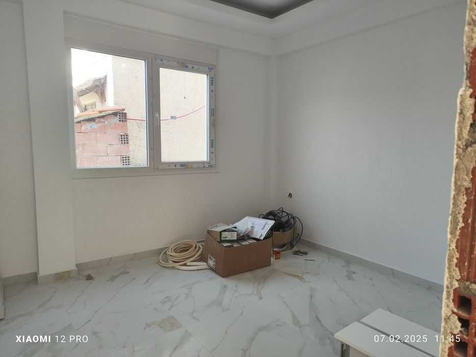 ПРОДАВА Прекрасен имот, самостоятелна къща в Паралия Офринио, Кавала