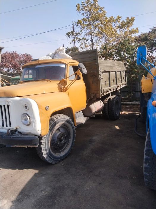 Продается спец техника в городе Қонаев.