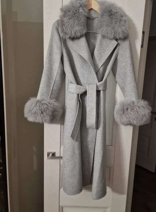 Продам женское пальто