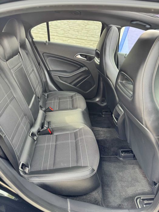MERCEDES-BENZ A-Class 2012 — imagine 5
