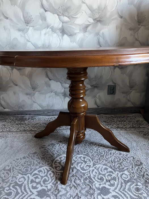 Стол круглый кухонный