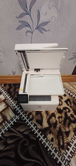 МФУ HP LaserJet Pro M426fdn