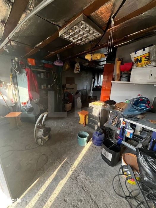 Casa de vanzare, 138 mp, zona Sendreni