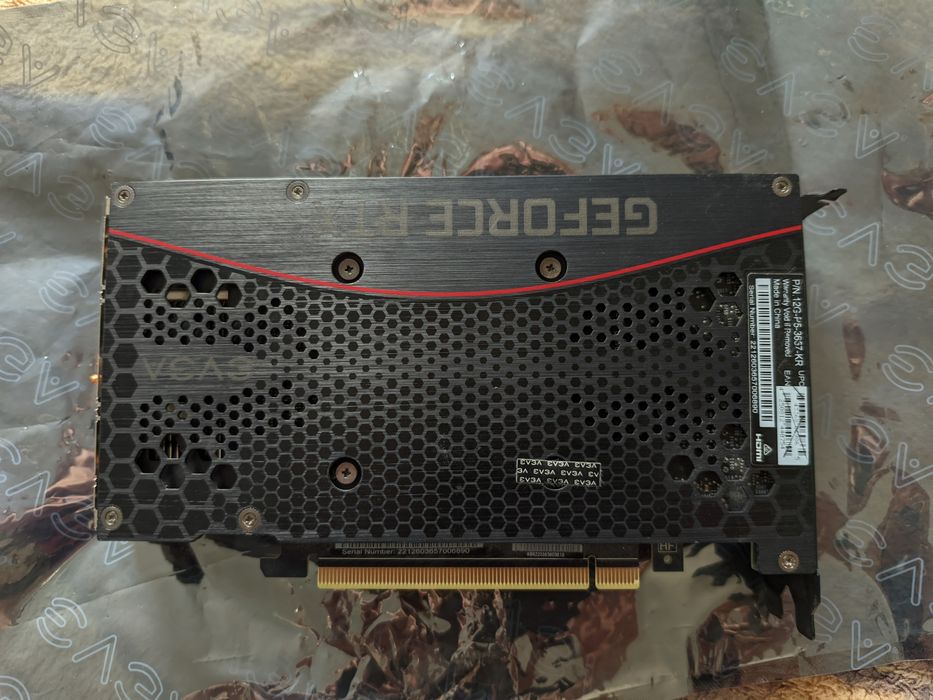 EVGA RTX 3060 12GB XC отлична