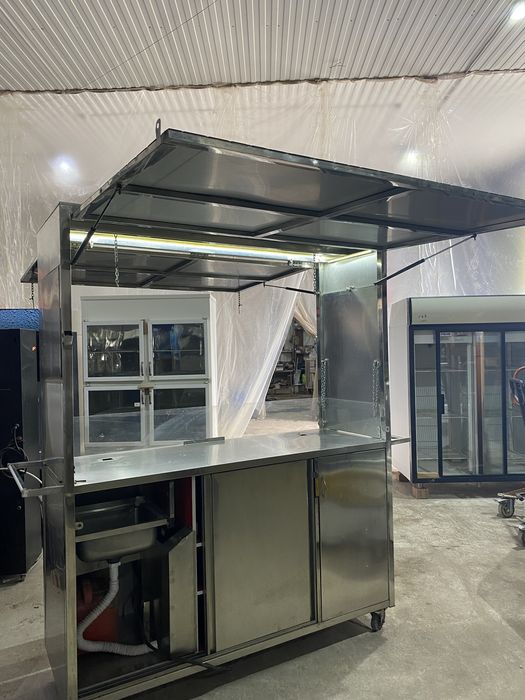 Киоск, холодильник, плита, мойка, стол, стеллаж, печь, духовка