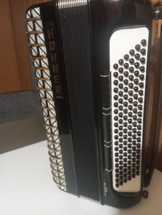 Acordeon hohner Atlantic 120 basi