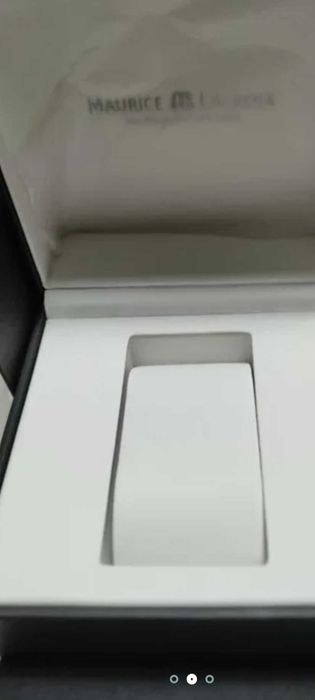 Коробка от швейцарских часов