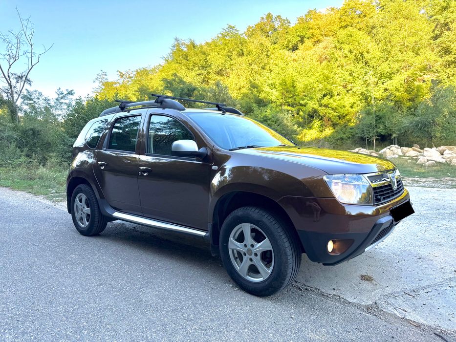 Vând Dacia Duster 4x4