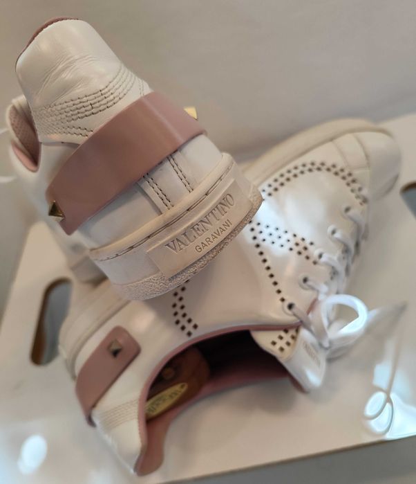 Pantofi sport casual de lux 40 Valentino Garavani piele naturala superioara