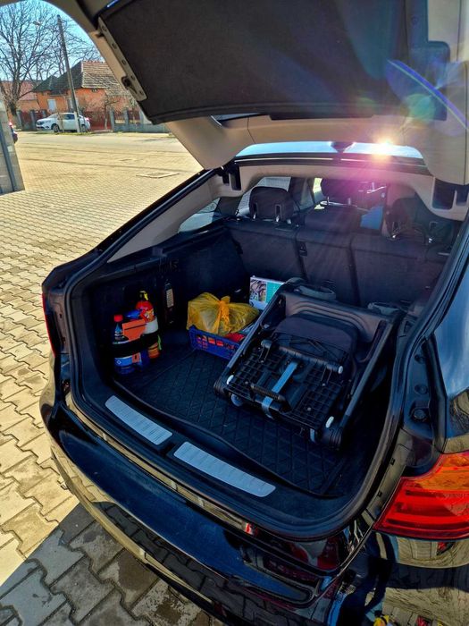 BMW Gran Turismo 318D GT