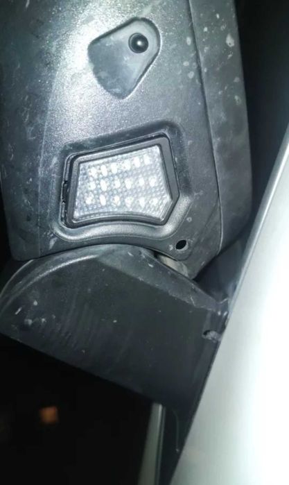 ЛЕД плафони за огледалата за Волво Volvo led plafoni za ogledalata