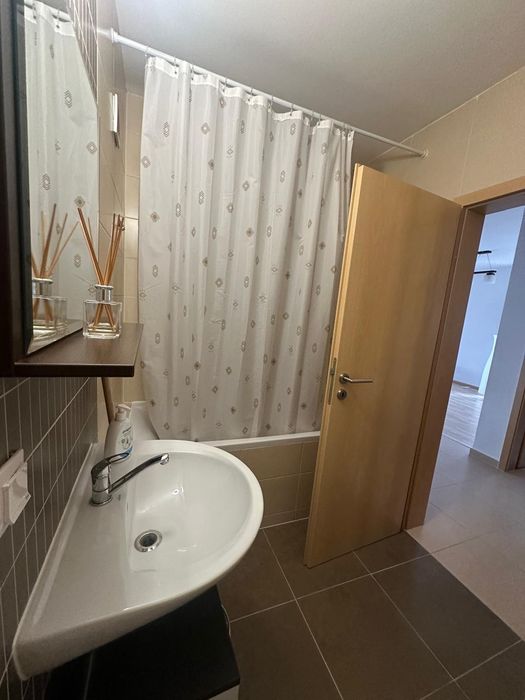 Ofer spre închiriere ap.cu 2 camere, Avantarden Tractorul