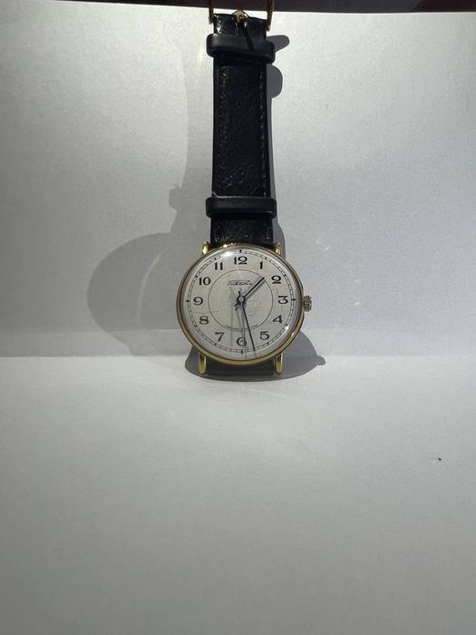 Ручные часы ракета