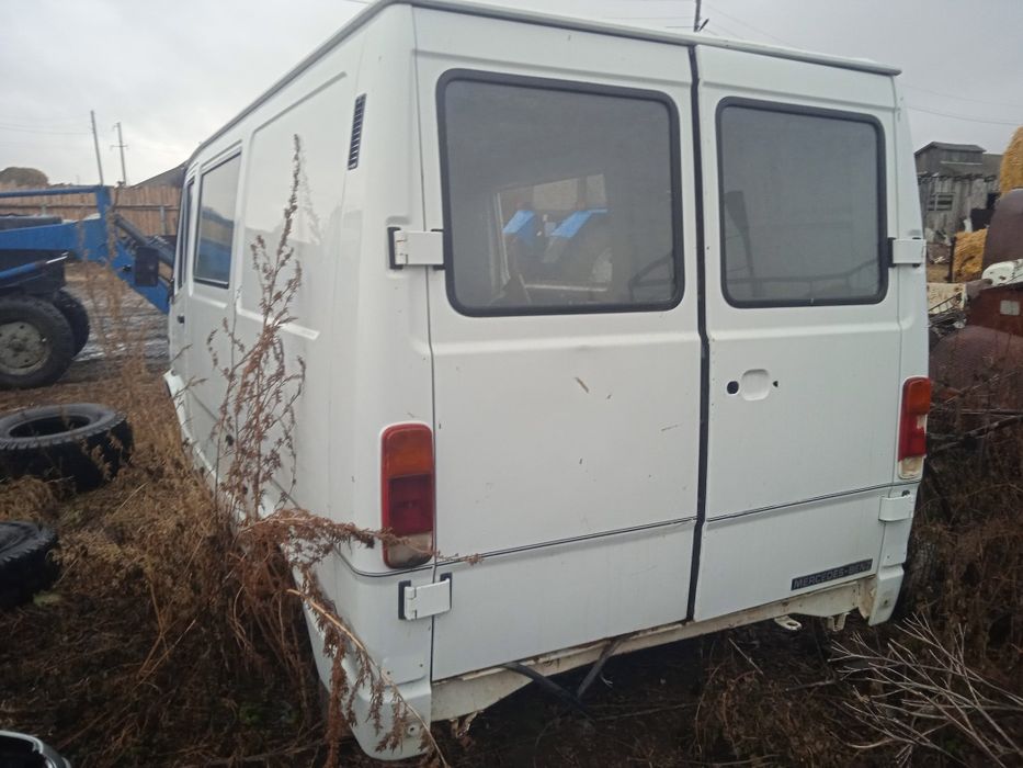 Продам кузов Мерседес 210д