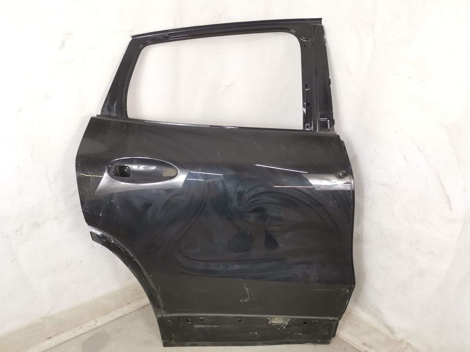 Дясна задна врата Мерцедес-Бенц ГЛА-Клас / Mercedes-Benz GLA-Class [ -