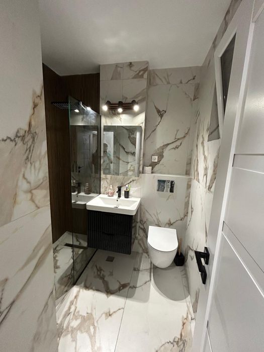 Apartament de închiriat, cu două camere, decomandat , 50mp