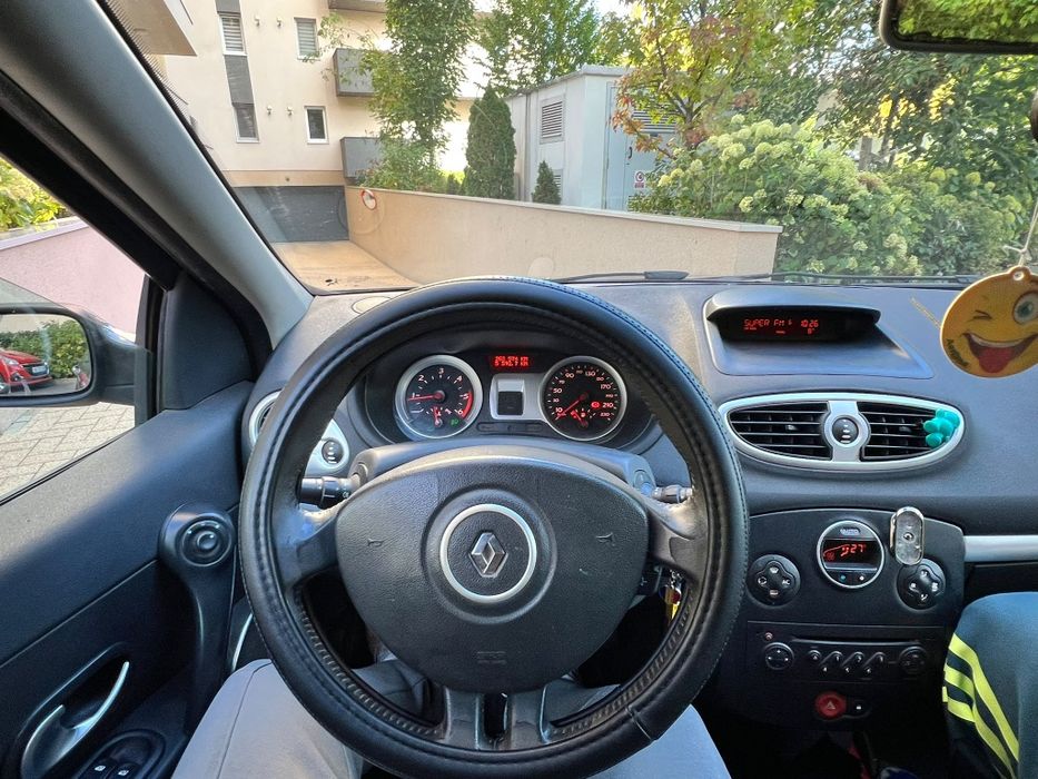 RENAULT Clio 2007 — imagine 5