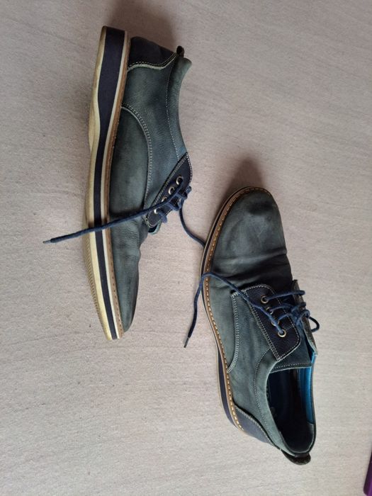 Vând pantofi casual Borelli 41