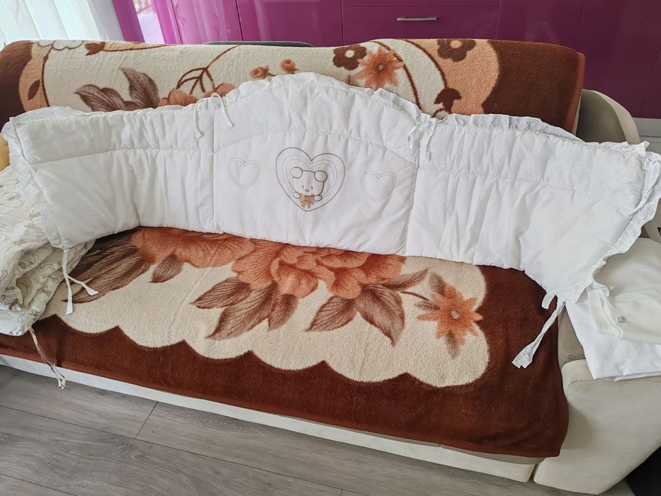 Vând pătuț lemn copii
