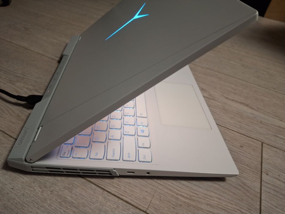 Laptop Gaming Lenovo Legion 5 Pro editare foto-video